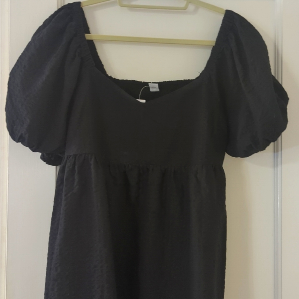 Puff sleeve dress